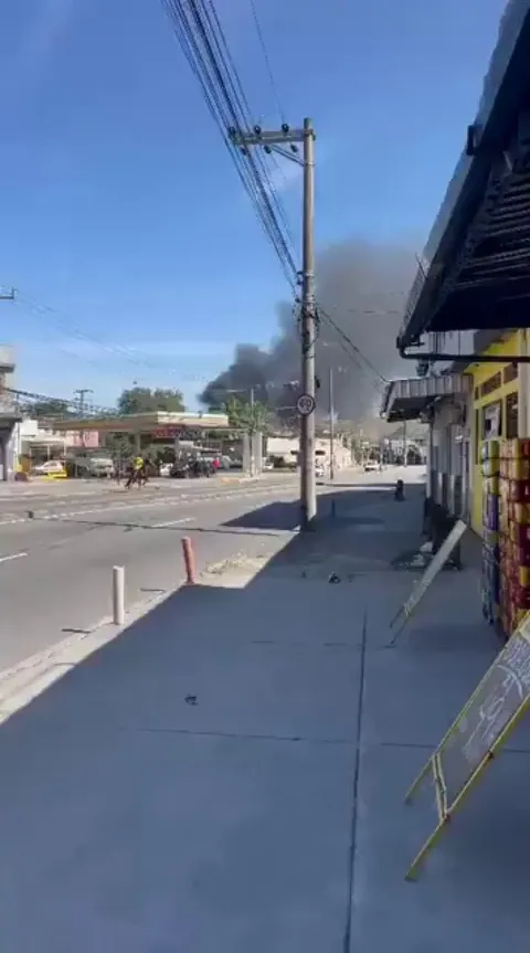 Rio de Janeiro is a perpetual Hollywood movie. Everything is on fire, a helicopter is swooping low, and the crazy guy is running away on a horse, damn it.