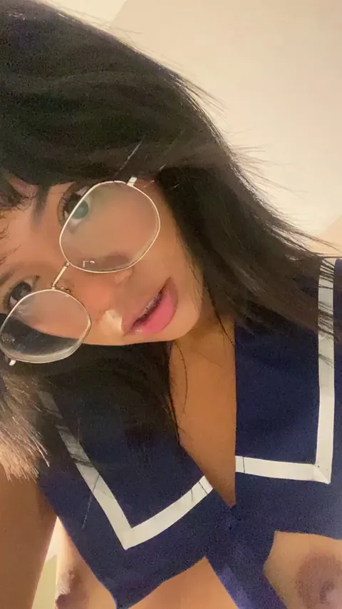 I'm a virgin, think you can fit in this asian?