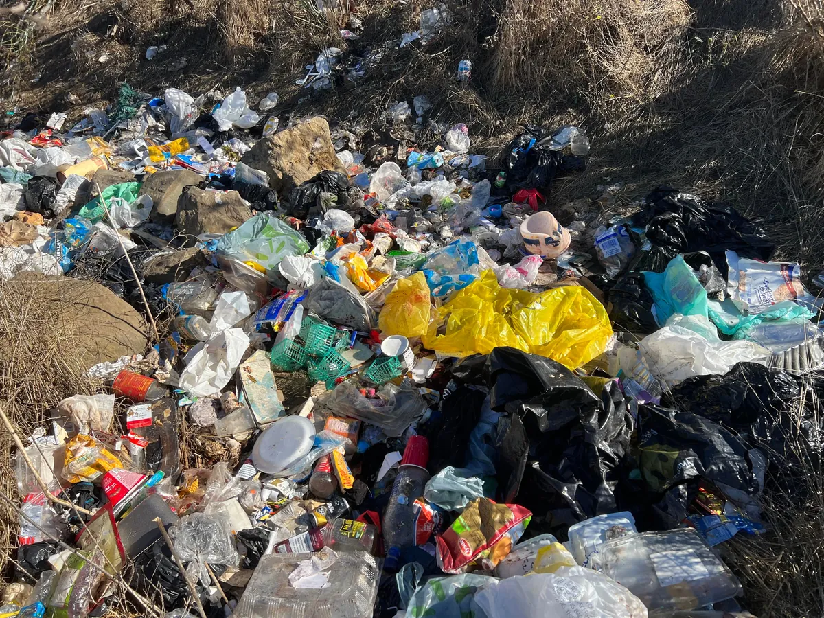 [OC] 2 years ago, I cleaned up this place once covered in illegal dumping. Today, it is still clean.