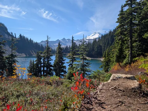 Iceberg Lake and Mt Baker. OC. [4080x3072]