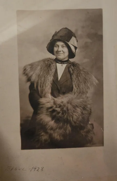 My great grandmother in 1923. She was born in 1889.