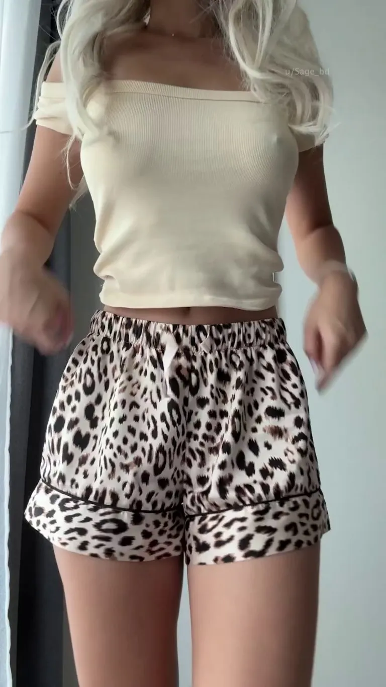 I love to get undressed