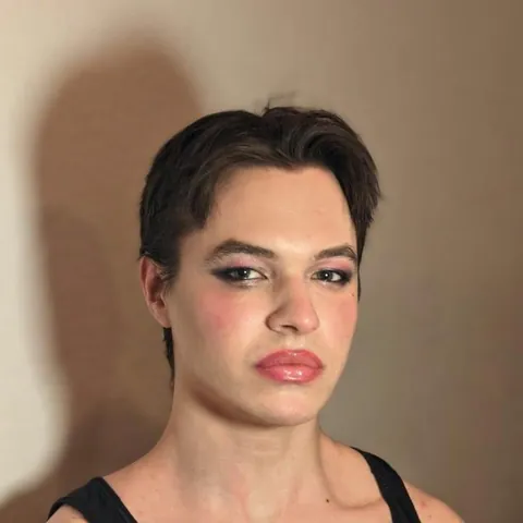 I put makeup on my boyfriend