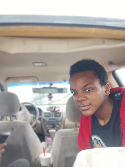 Alright bitches bros and nonbinary hoes let's see what you got