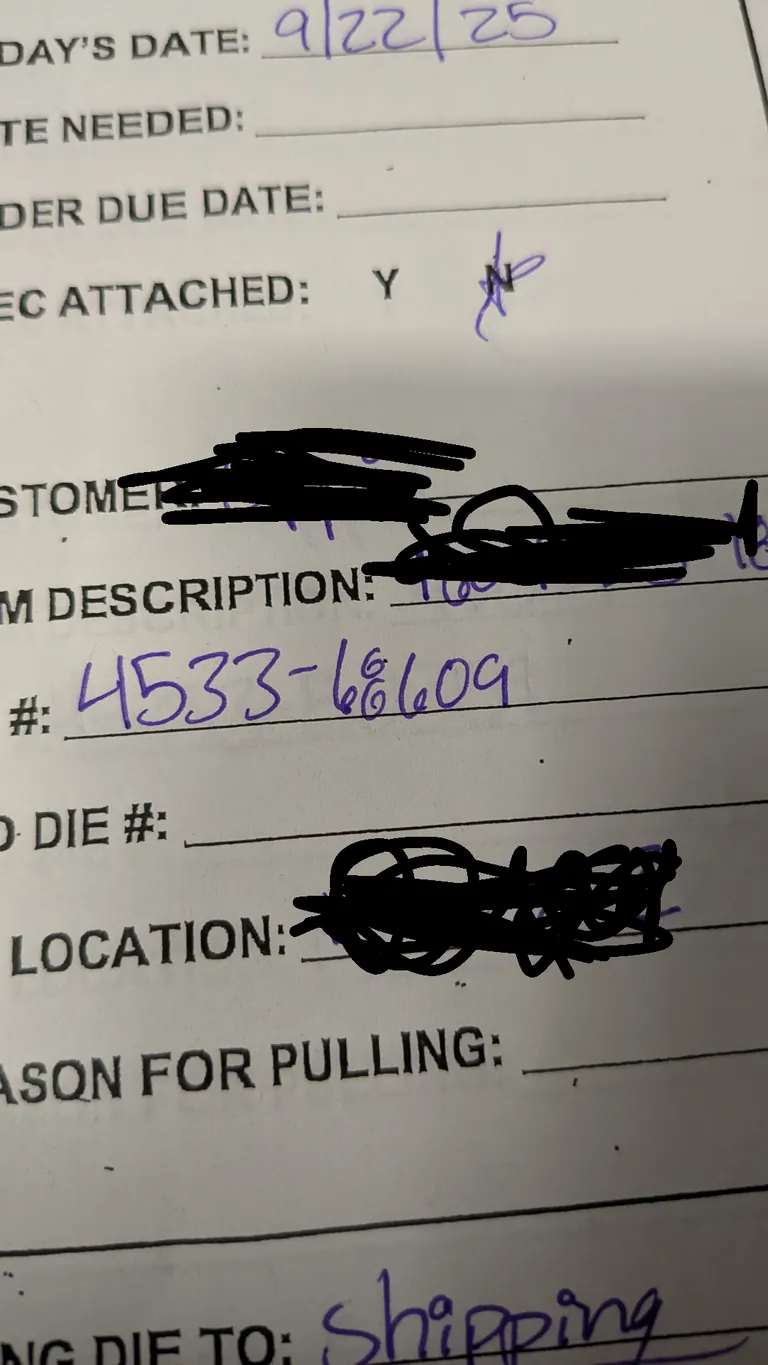 To make an "8". CS rep @ my work uses two small 6's..
