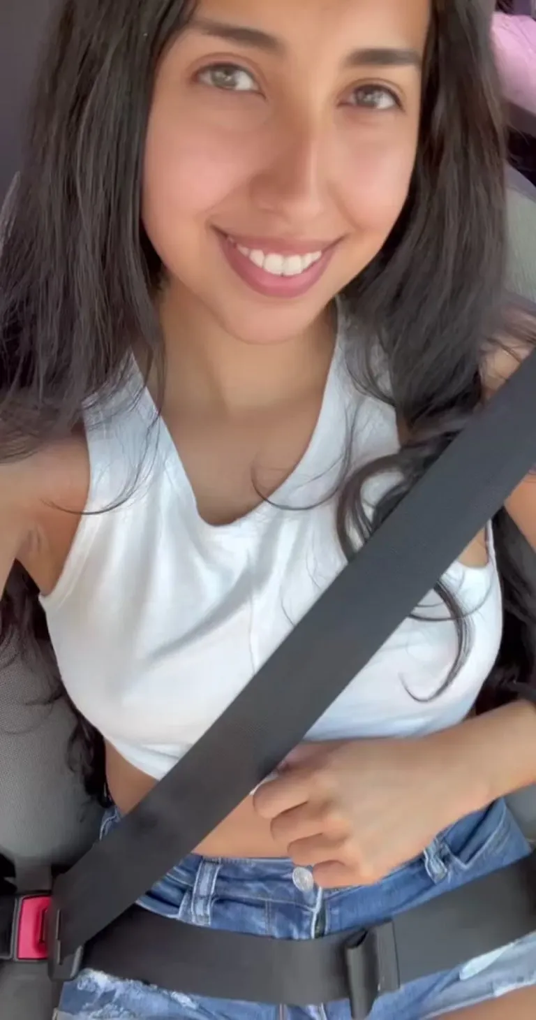 Pretty face &amp; pretty titties to match;)