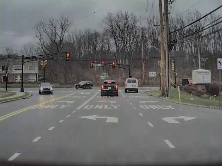 [OC] red light runner right in front of cop