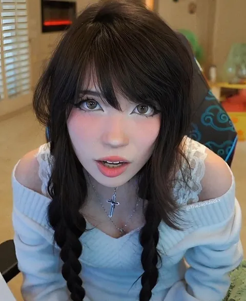 This is ur sign to let a stranger own you with porn and call you names 🤭