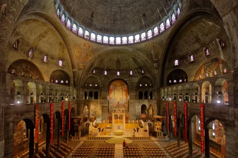 The underrated, protomodernist churches built in 1930s Paris 