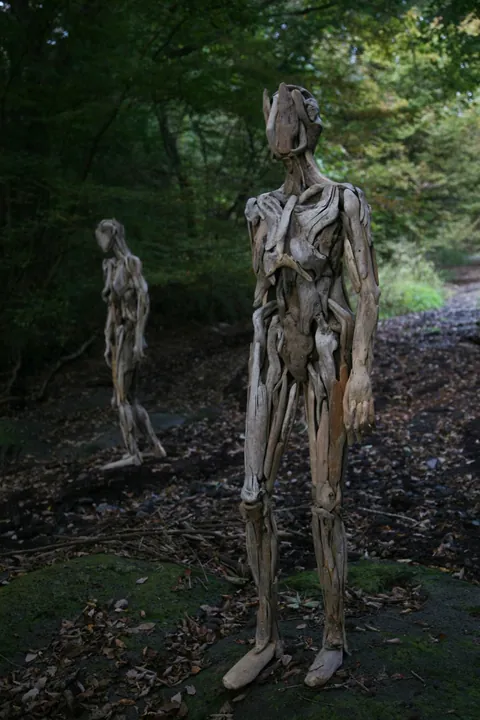 Japanese artist Nagato Iwasaki creates these haunting life-sized figures using only driftwood. Imagine walking alone in a forest and stumbling upon one of these.