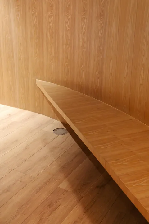 Store With A Gap by Studio Cadena