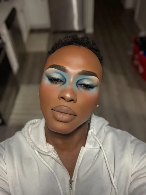 Inspo vs. recreation: something was off with mine but still loved the look💙