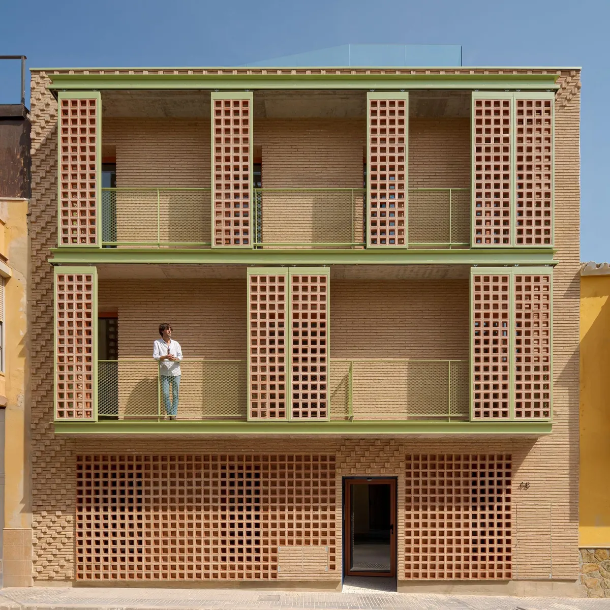 Residential Building in Malaga, Spain - Enlosdedos architecture (2024)