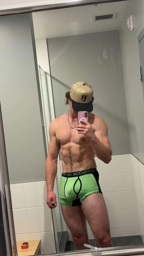 Swipe to undress;)