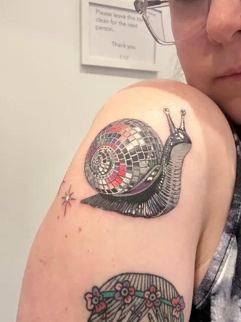 Anya Tsyna located in London