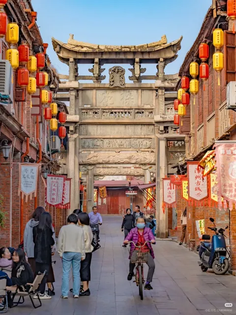 Any fans of Chinese Minnan architecture here?