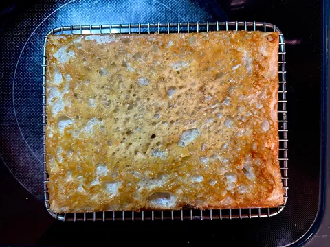 [Homemade] Detroit style pizza