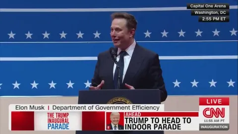 Elon Musk effectue un salut nazi lors de son discours à la cérémonie d'investiture de Donald Trump, le 20 janvier 2025