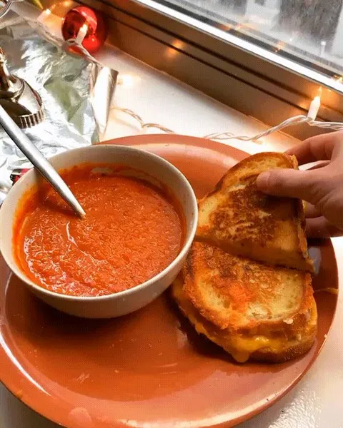 Nothing Like Homemade Tomato Soup and Grilled Cheese