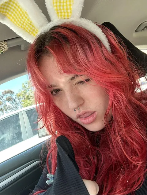 20 Female. Roast me so hard plz plz plz