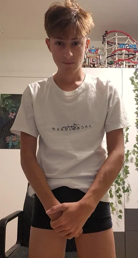 Swipe to undress