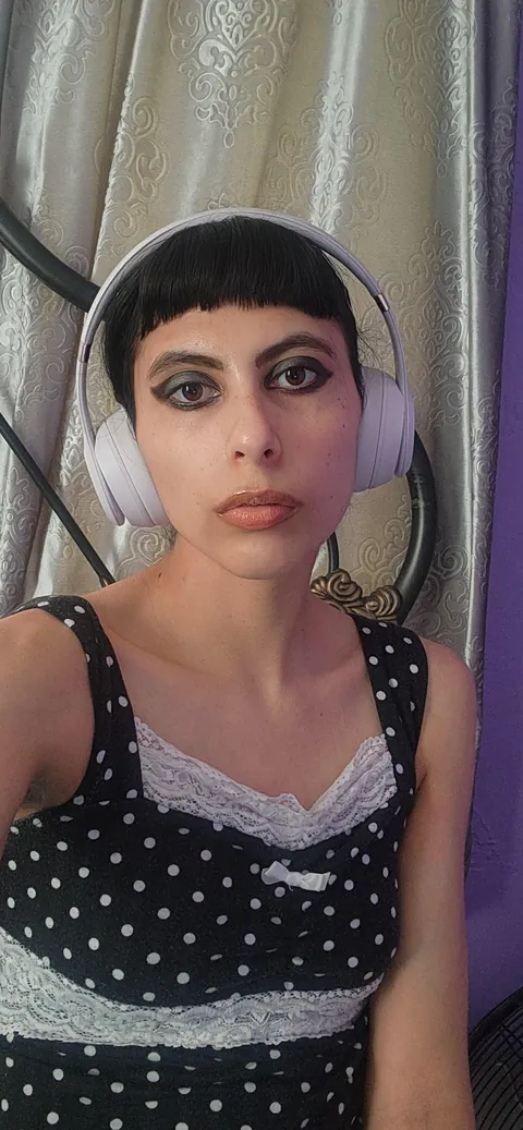 Tried a simple alt look