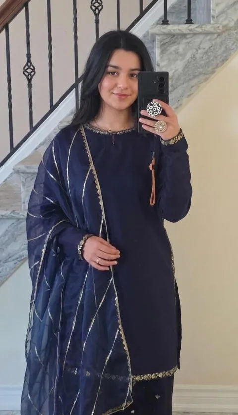 22F, Reposting after a while make me seriously regret posting here...