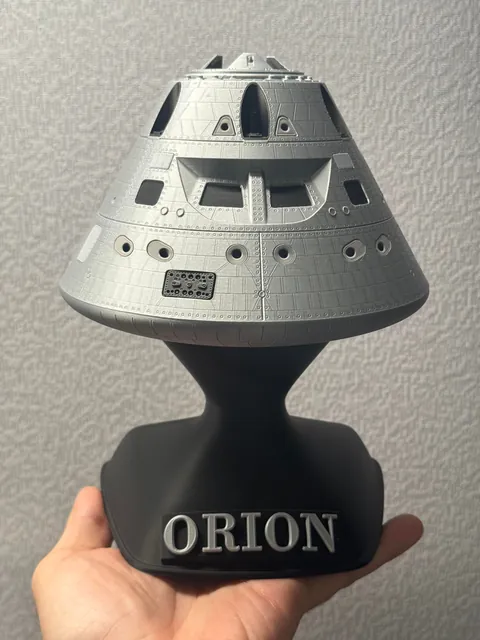 I 3D modeled, 3D printed, painted and assembled the world's most detailed Orion model (1:48, 1:24 scales!). 27 removable (magnetic) parts including the capsule. Enjoy!