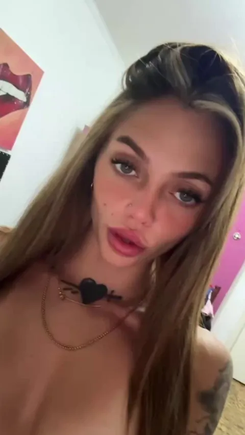 I love teasing men here with my round n cute body