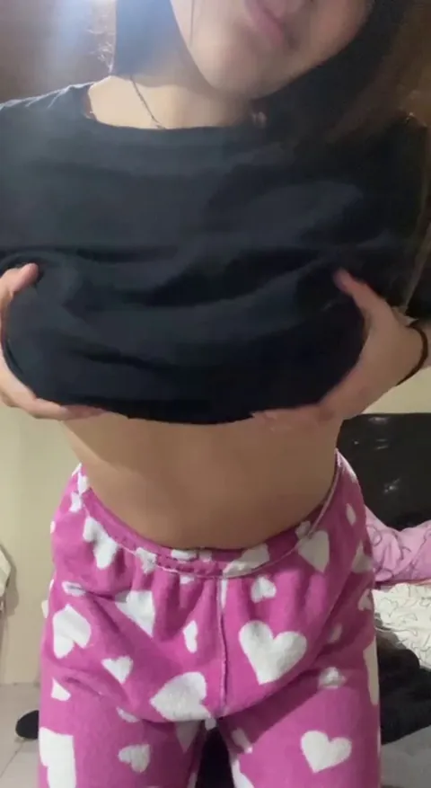 Your college teen in her pyjama's