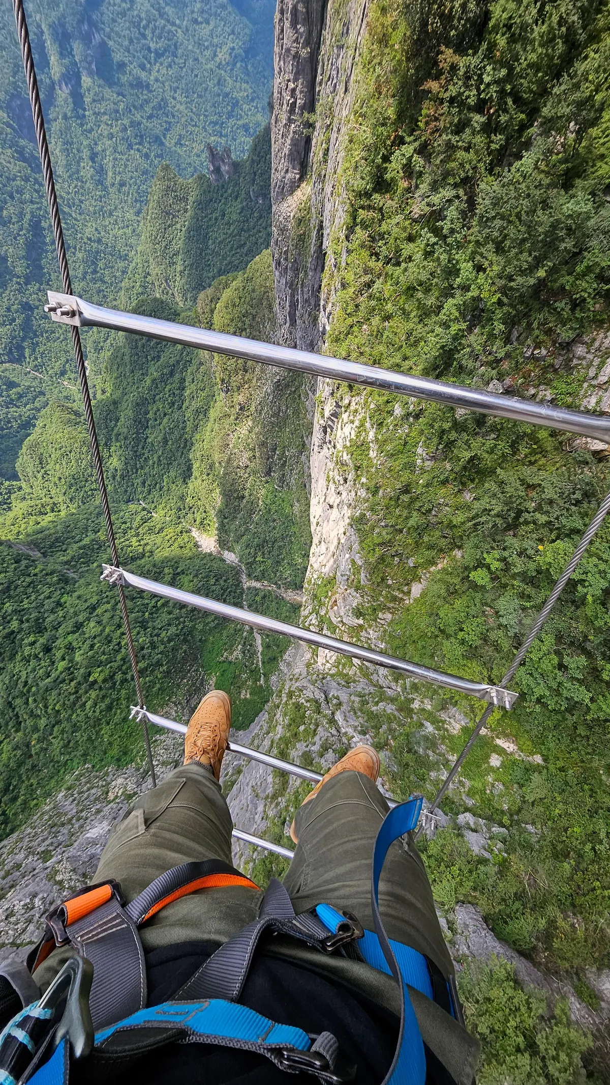 1480 meters big wall Via Ferrata and 168 meters sky ladder climbing challenge in Qixing moutain, Zhangjiajie, China during a solo travel