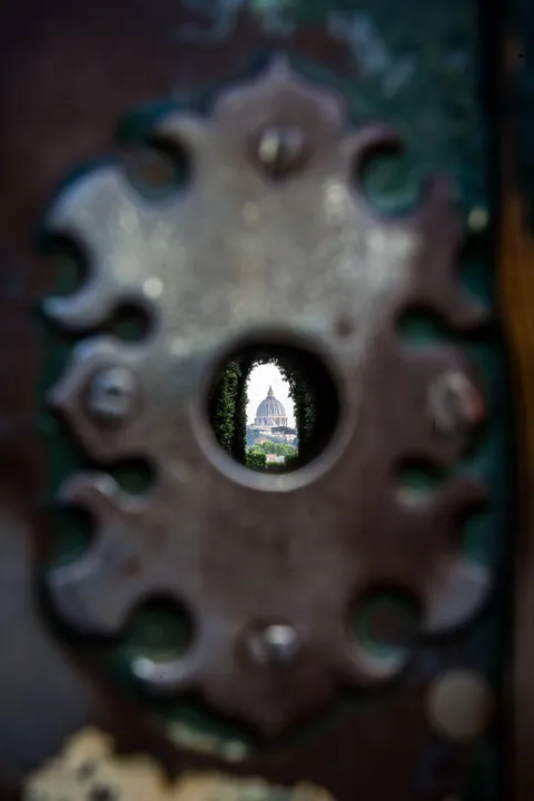 ITAP through a keyhole in Rome, Italy.