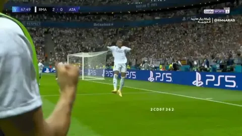 Vinicius Jr and Rodrygo copy Mbappé’s celebration.