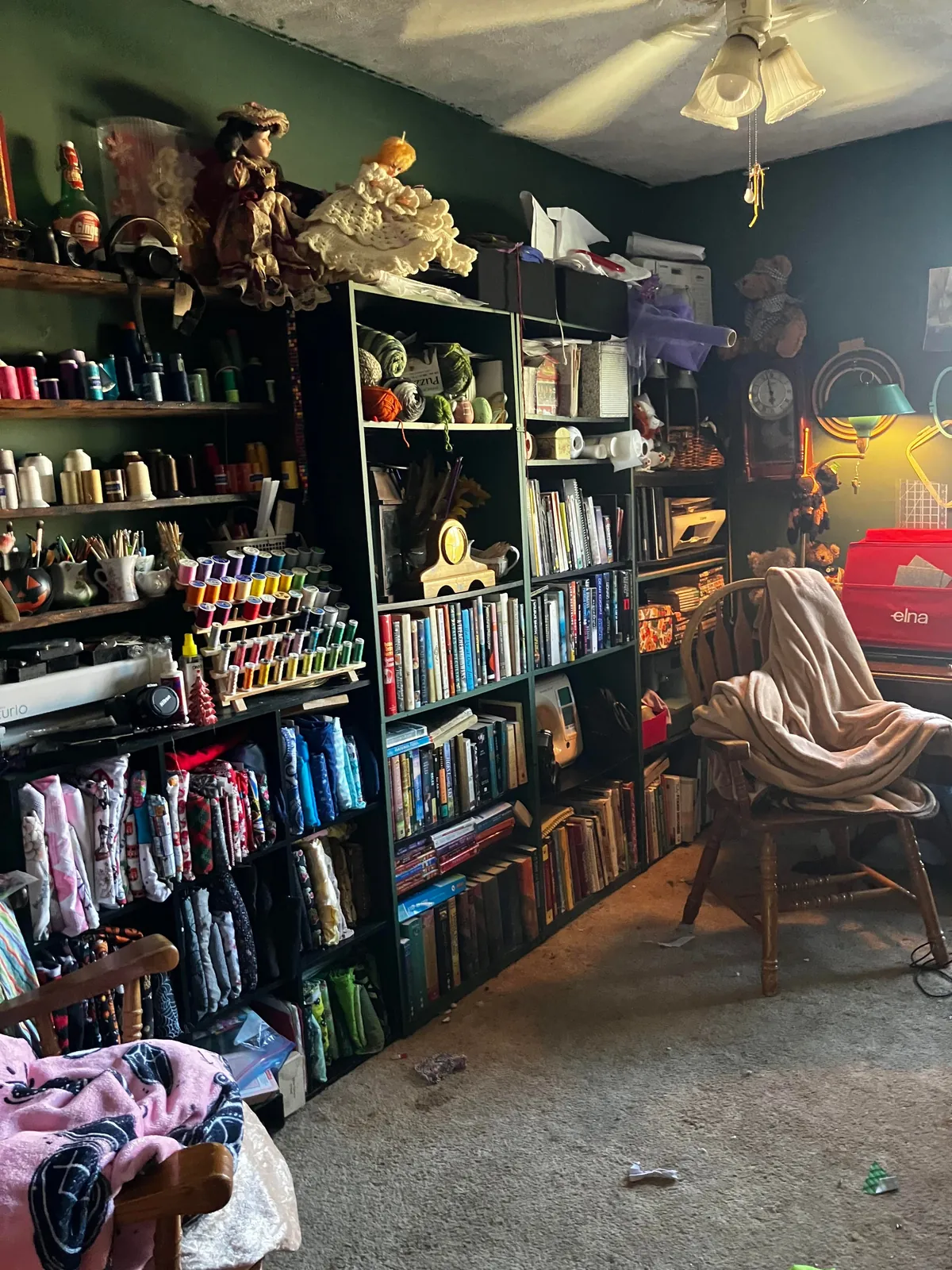 Was told yall would like my craft room 💕