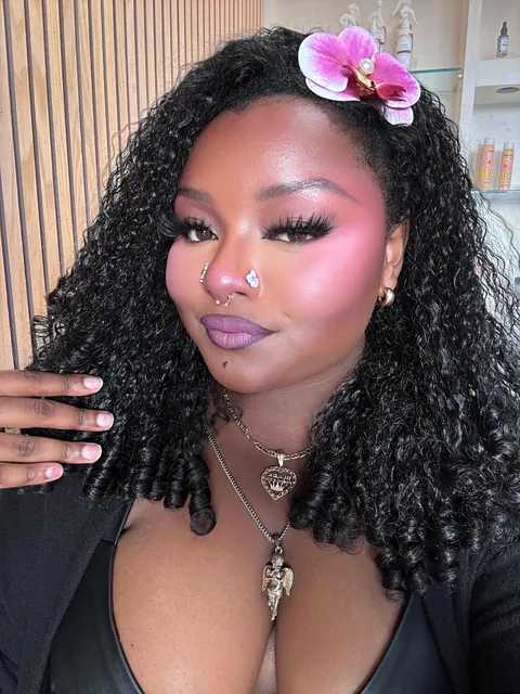 tried purple lip liner for the first time and i’m really digging it!