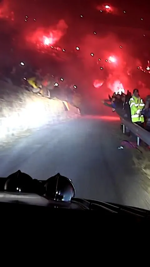 [Highlight] Kalle Rovanperä driving at night during the
FIA World Rally Championship