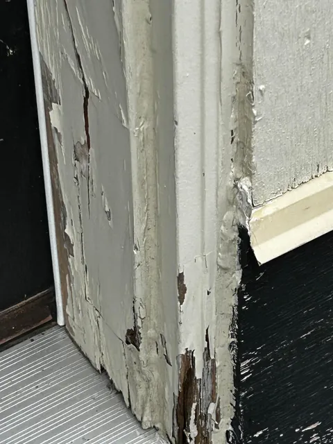 How do I fix this?  New house owner