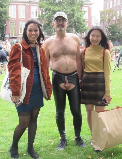 Sexy CFNM