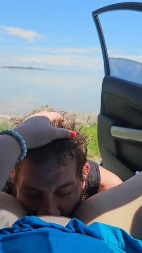 Sundresses, road trips and your tongue