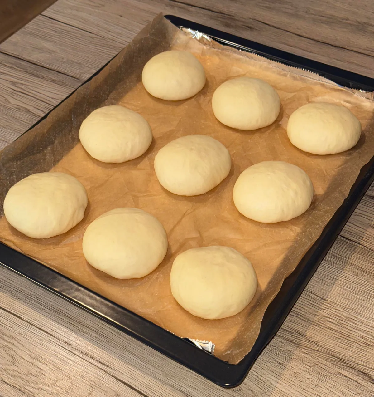 [homemade] pulled pork burgers with brioche buns and coleslaw