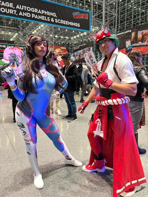 My genderbent Kiriko cosplay I debuted at NYCC yesterday