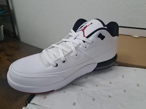 Spoiled my husband with these this weekend 👟