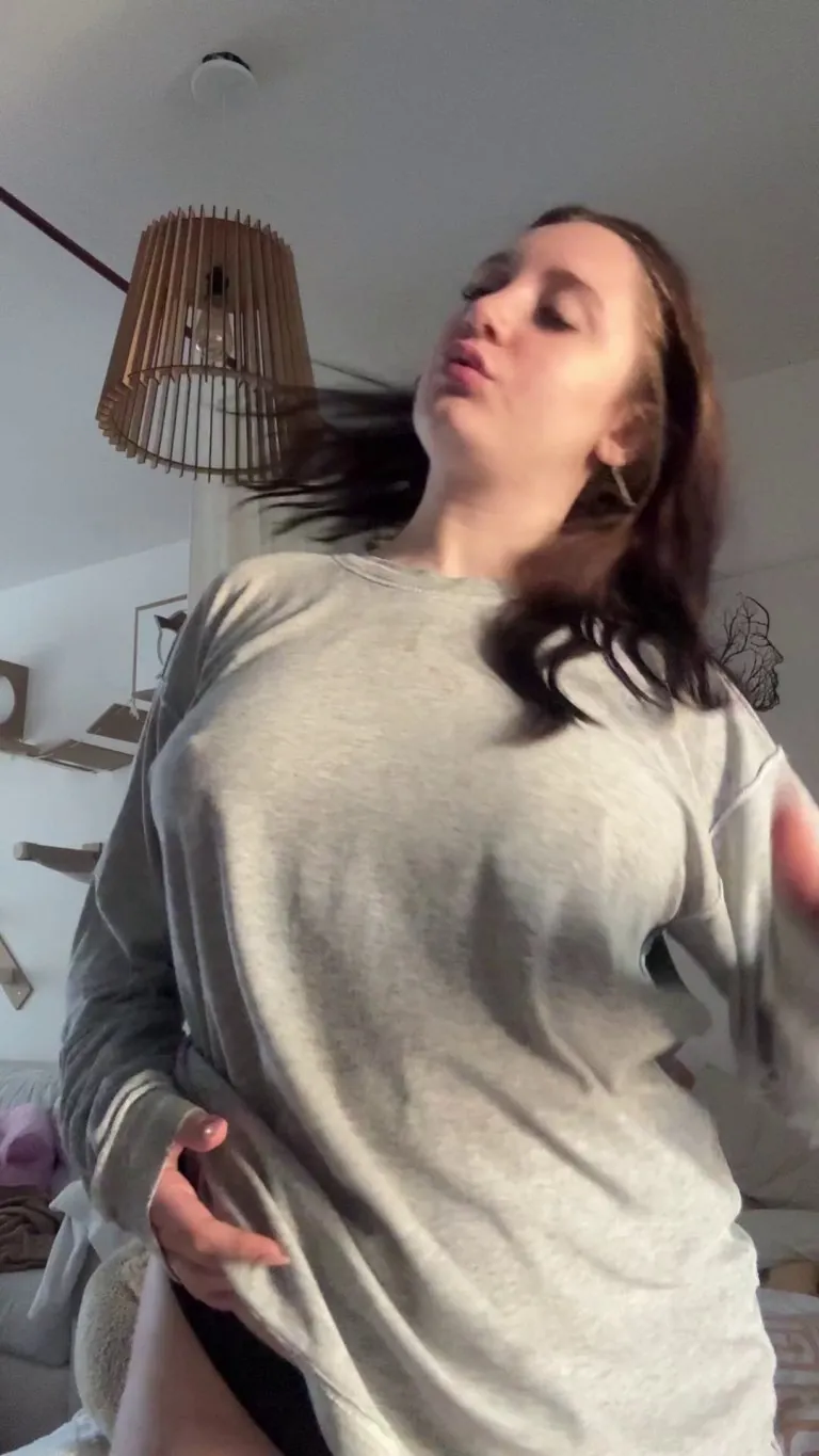 Name something better than natural big titties [reveal]