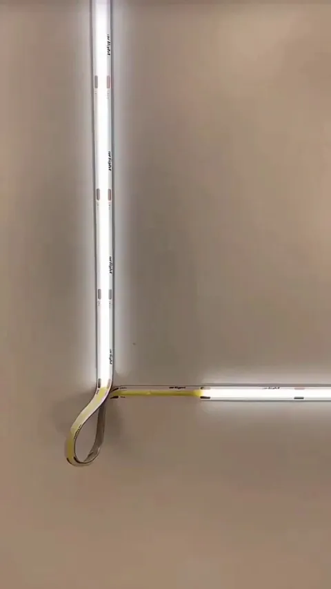 The flow of this lighting setup