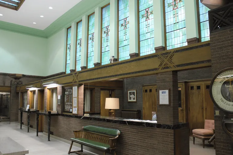 Some of Louis Sullivan's 'Jewelboxes', which are banks he designed in small towns the Midwest. Exterior | Interior. All of his banks still stand today!