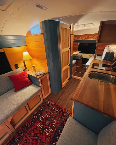 My self-built school bus conversion