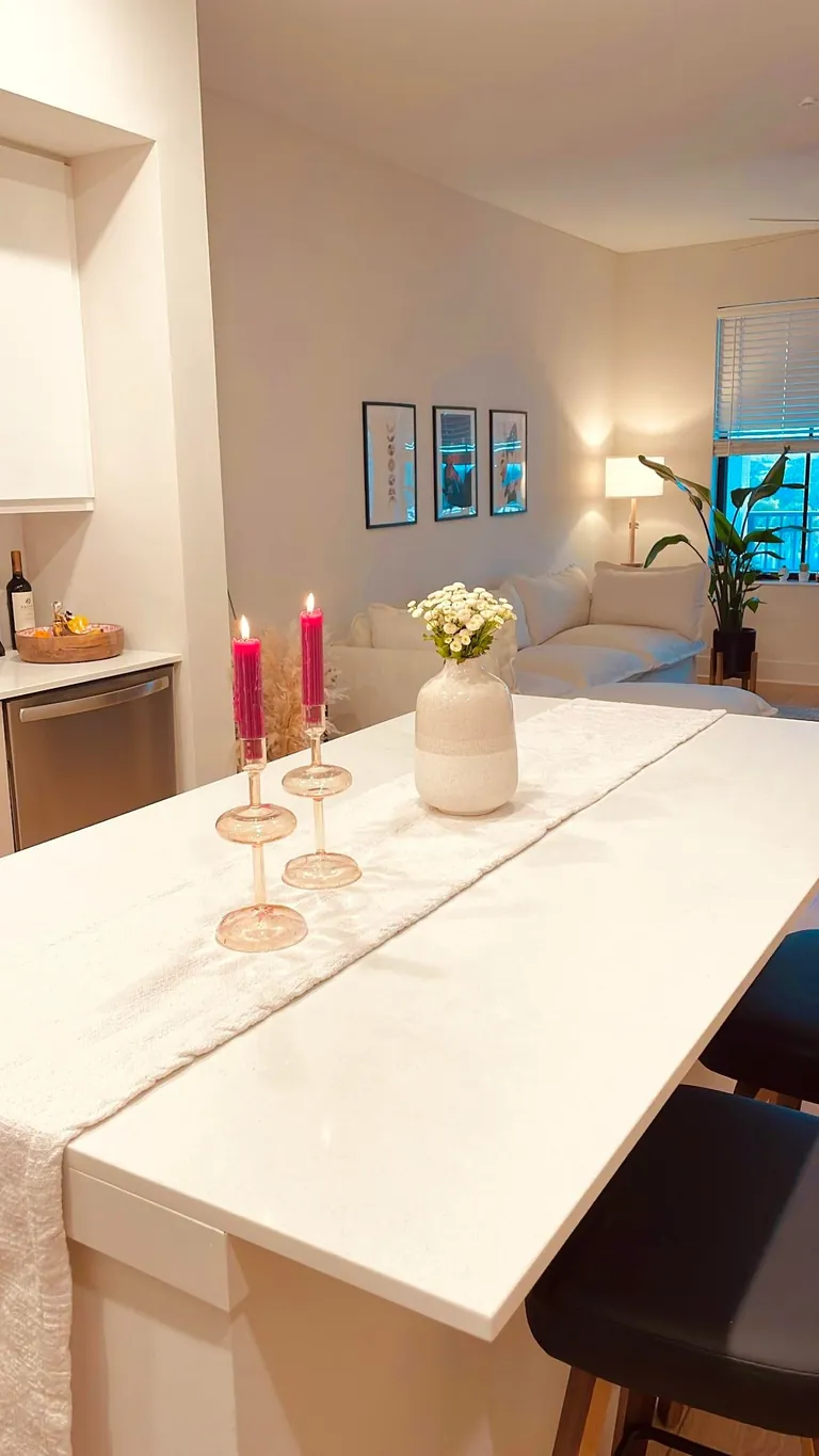 Trying to romanticize my rent🤭