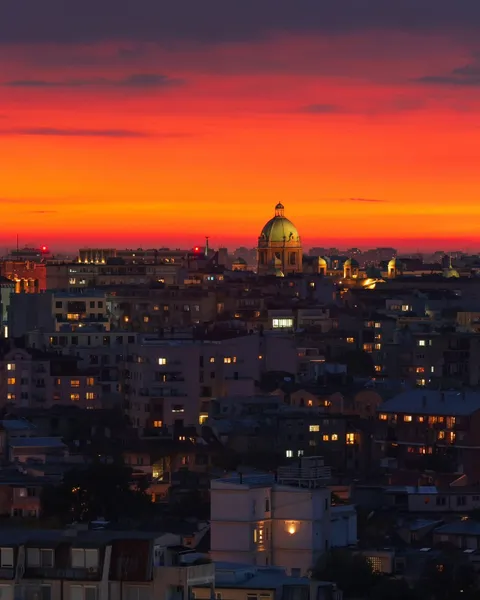 Belgrade prepares for a large anti-government protest this evening