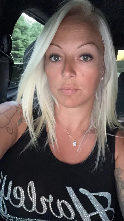 F41, boy mom of two, single and working as a nurse. My sense of humor is broken and so good luck.