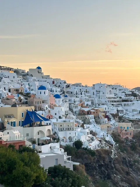 Santorini, Greece in October 🇬🇷